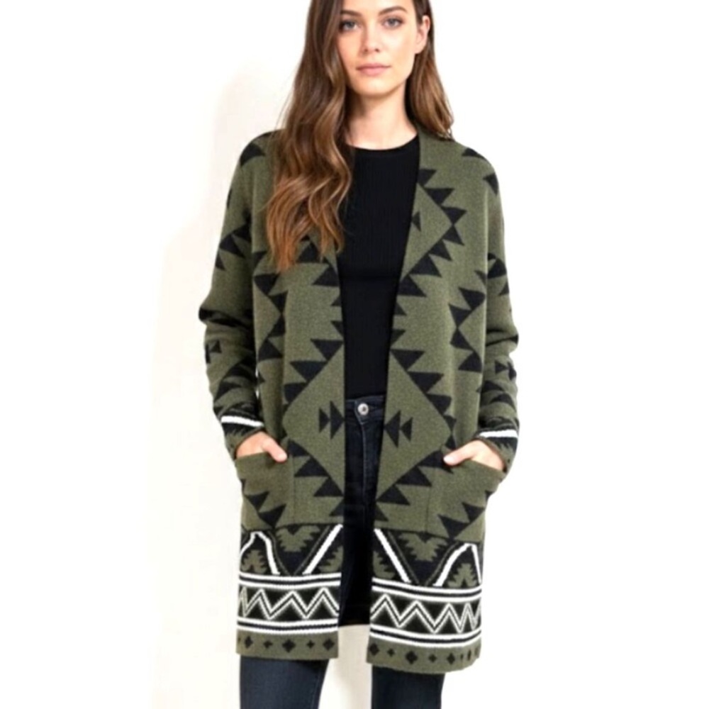 Frye Women's The Cozy Cardigan Olive Green Black
Southwest Aztec Western Size M - Picture 11 of 11